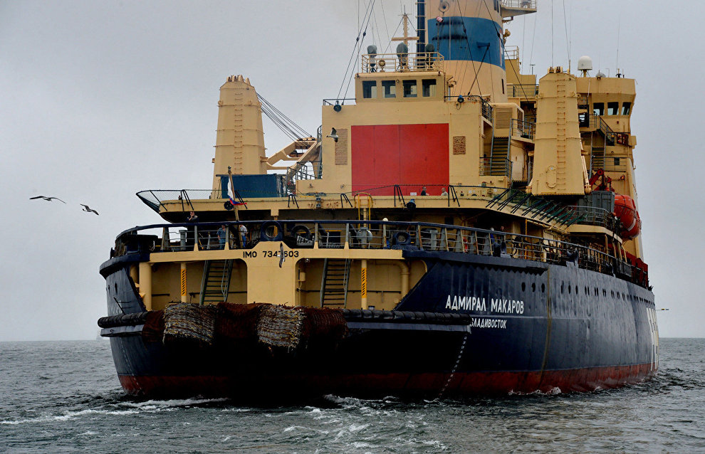 Ship convoy reaches Chukotka with materials for floating power plant Ship convoy reaches Chukotka with materials for floating power plant