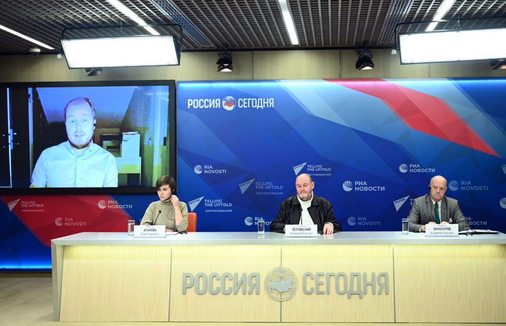 Participants at the panel discussion Arctic.ru, Information Cold War in the Arctic, of the 2nd Northern Sustainable Development Forum