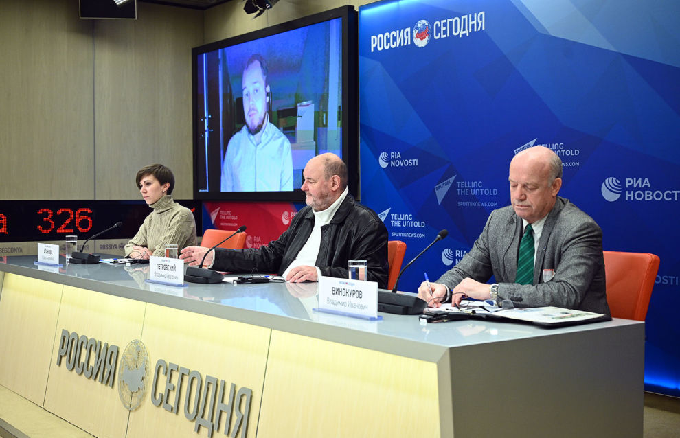 Participants at the panel discussion Arctic.ru, Information Cold War in the Arctic, of the 2nd Northern Sustainable Development Forum