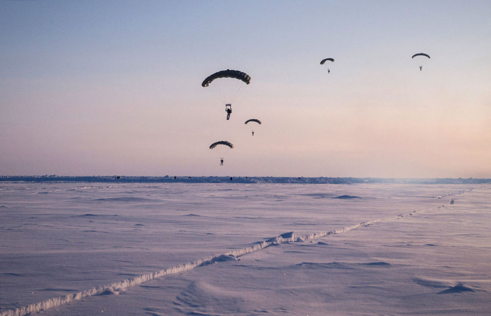Arctic troops start to receive special weapons 