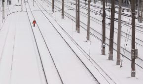 Putin calls for launching construction of Yamal railway