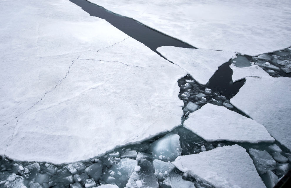 Northern supply haul fails to reach Inuit community in northern Canada