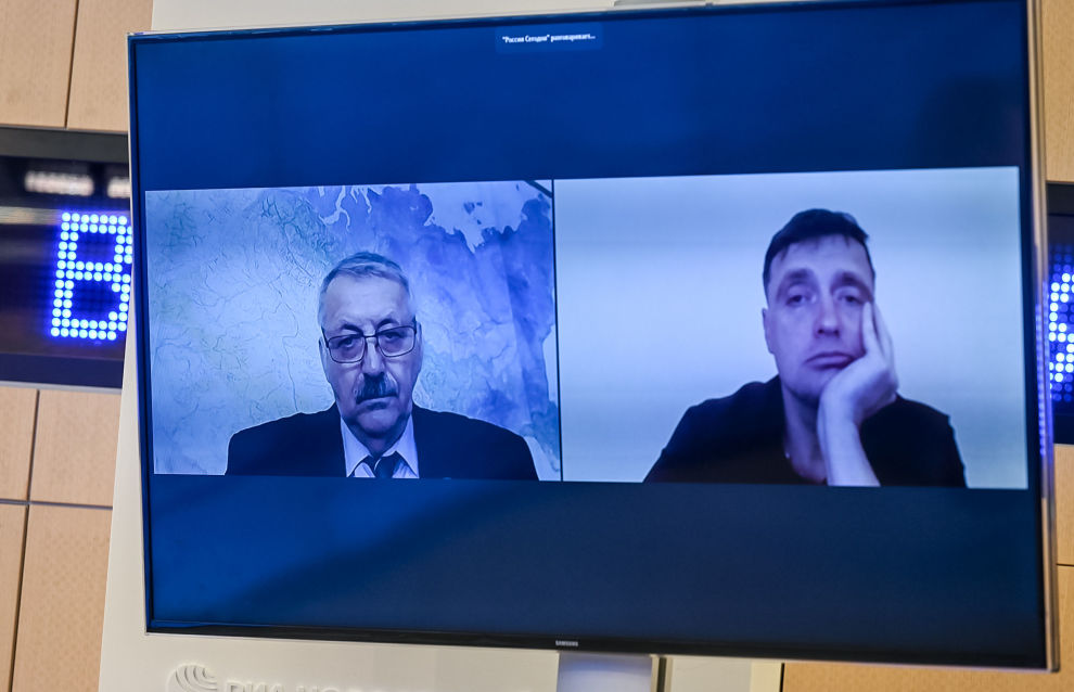 Participants in the news conference on holding the science and practical conference on climate change and permafrost melting