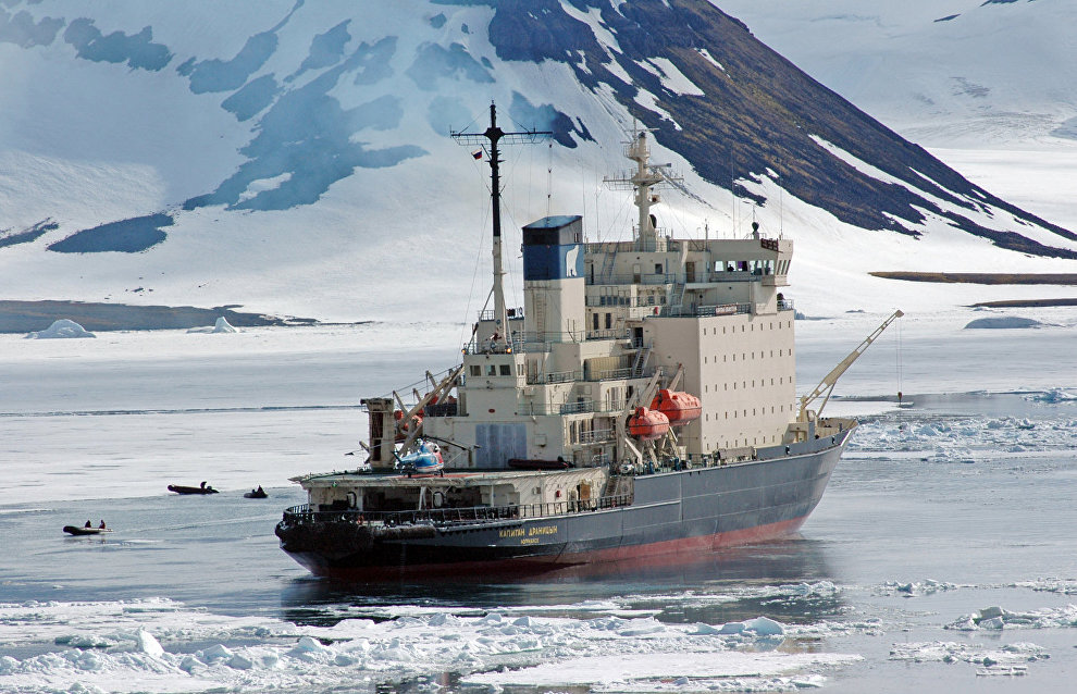 The icebreaker Kapitan Dranitsyn