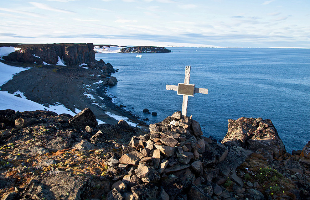 Wilczek Island, Otto Krisch’s grave