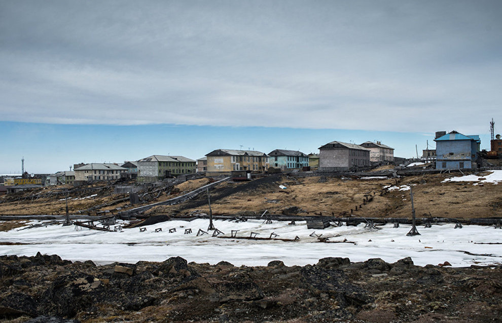Students to help with Arctic clean-up