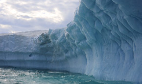 A glacier on Torupa Island, Franz Josef Land