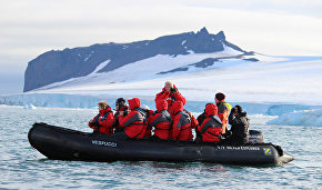 Russian icebreaker to sail on roundtrip cruise in 2016