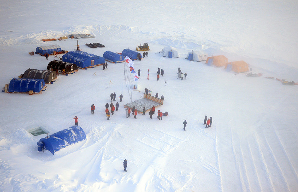 North Pole-2015 drifting station completes its work