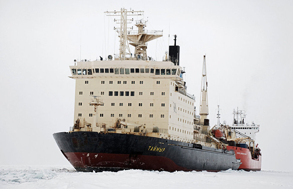 Northern Sea Route freight traffic decreased six-fold in 2015