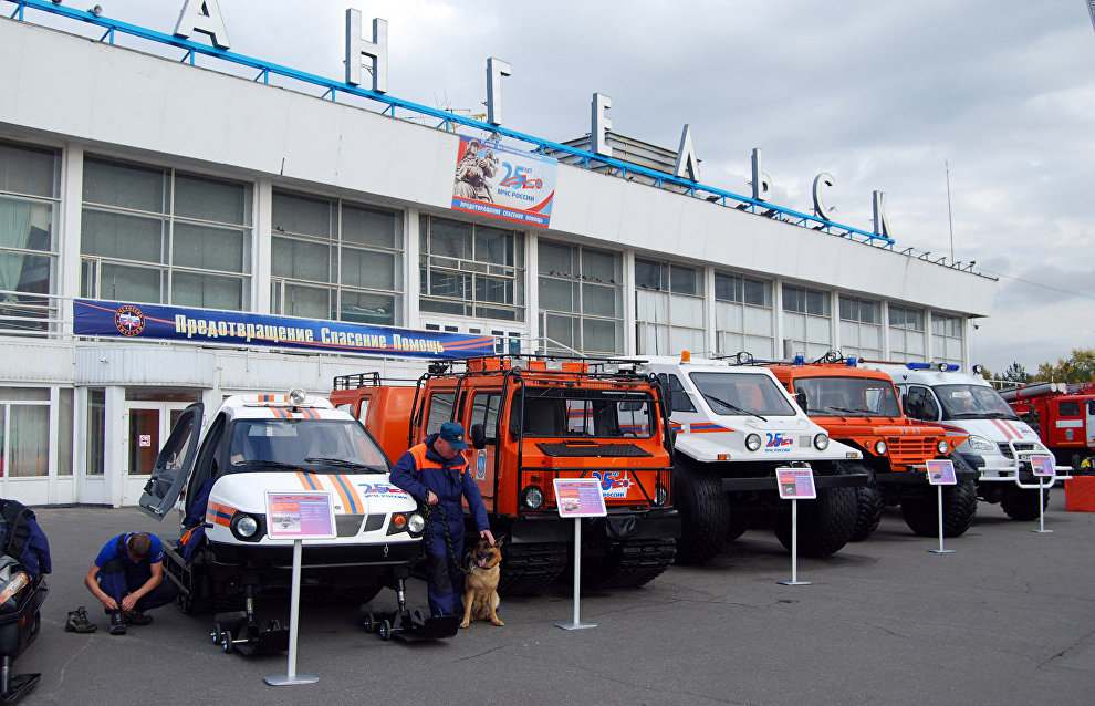 Emergency Situations Ministry exhibits Arctic rescue equipment