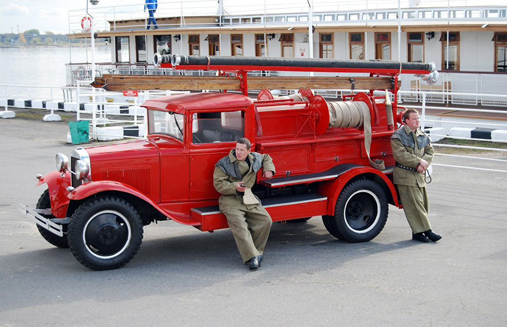 Emergency Situations Ministry exhibits Arctic rescue equipment