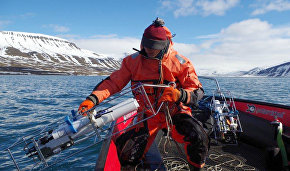Oceanographic research in the fjord