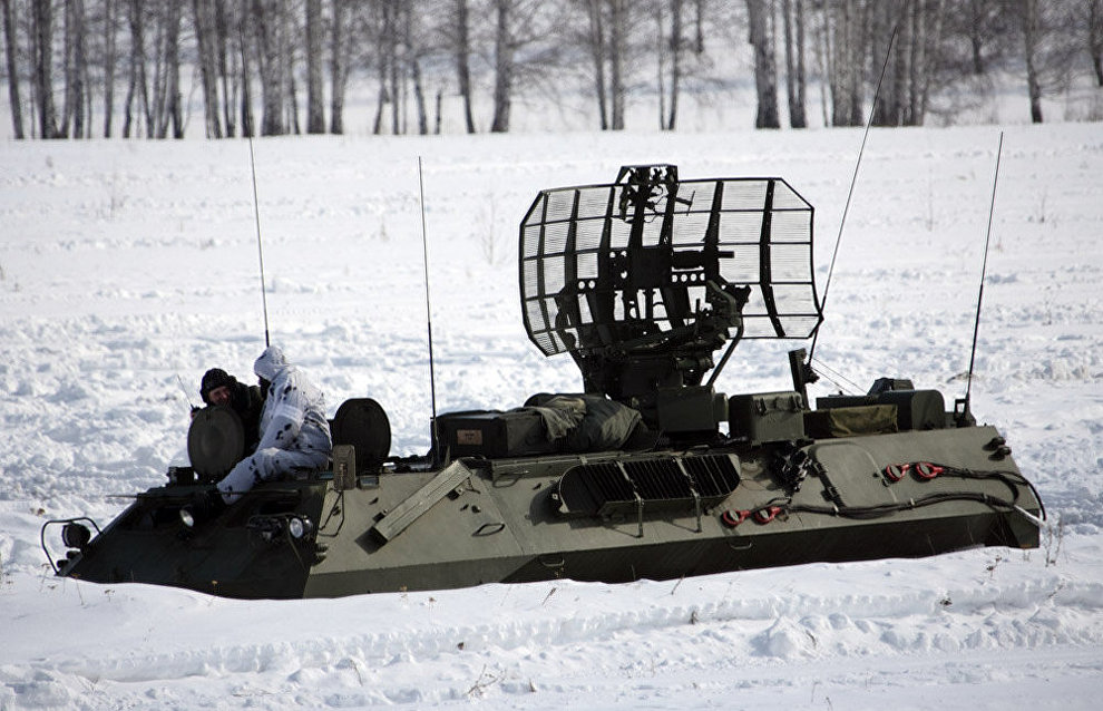 Exercises by air defense forces to detect air targets held in the Arctic