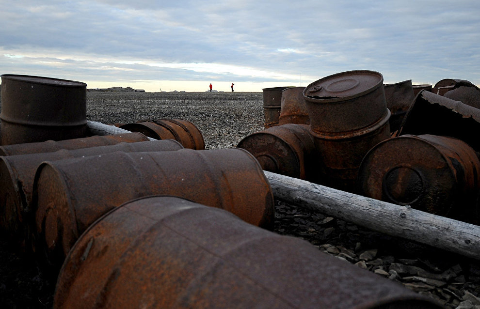Last batch of waste removed from Novaya Zemlya and Franz Josef Land this year