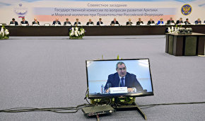 Rogozin calls for updating border checkpoints on the Northern Sea Route