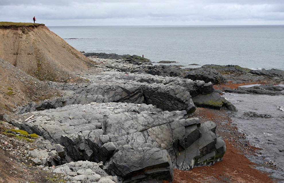 Expedition members make first landing. Cape Kanin Nos