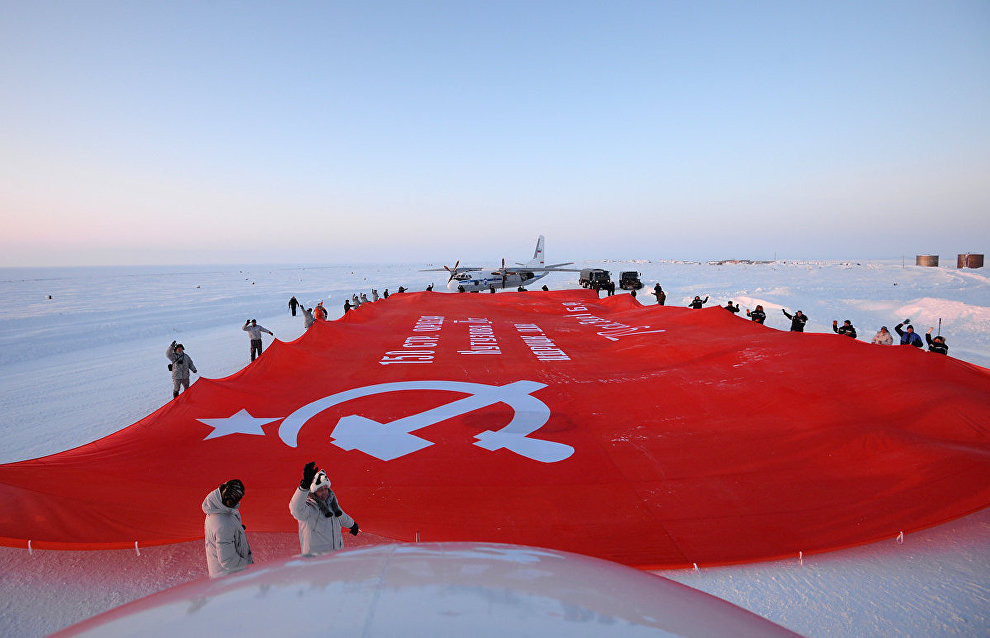 “The Largest Victory Banner” peacekeeping mission to the North Pole