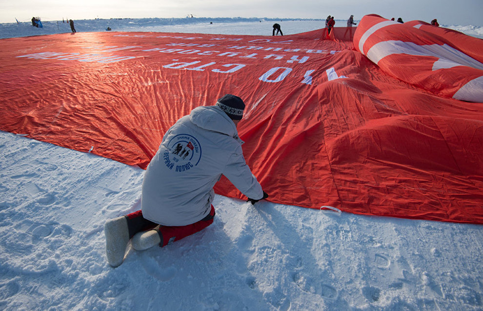 “The Largest Victory Banner” peacekeeping mission to the North Pole