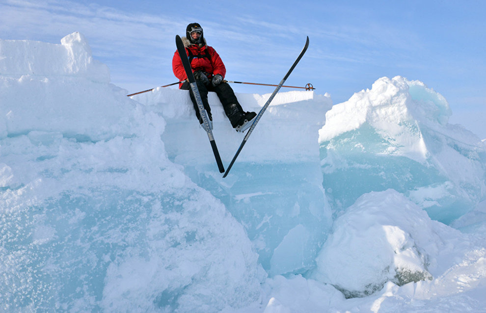 9th Skiing to the North Pole youth expedition