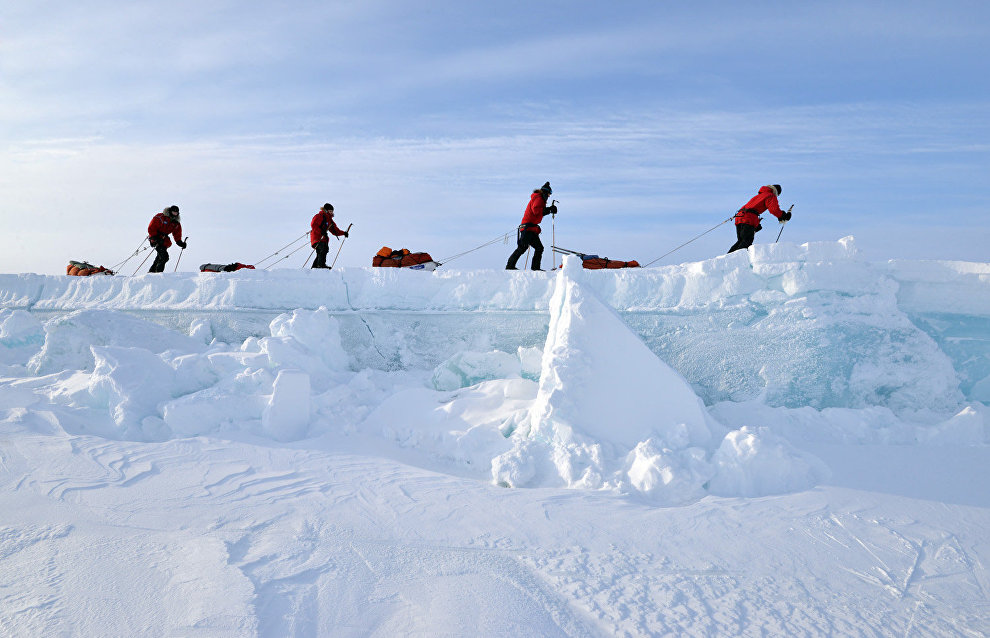 9th Skiing to the North Pole youth expedition