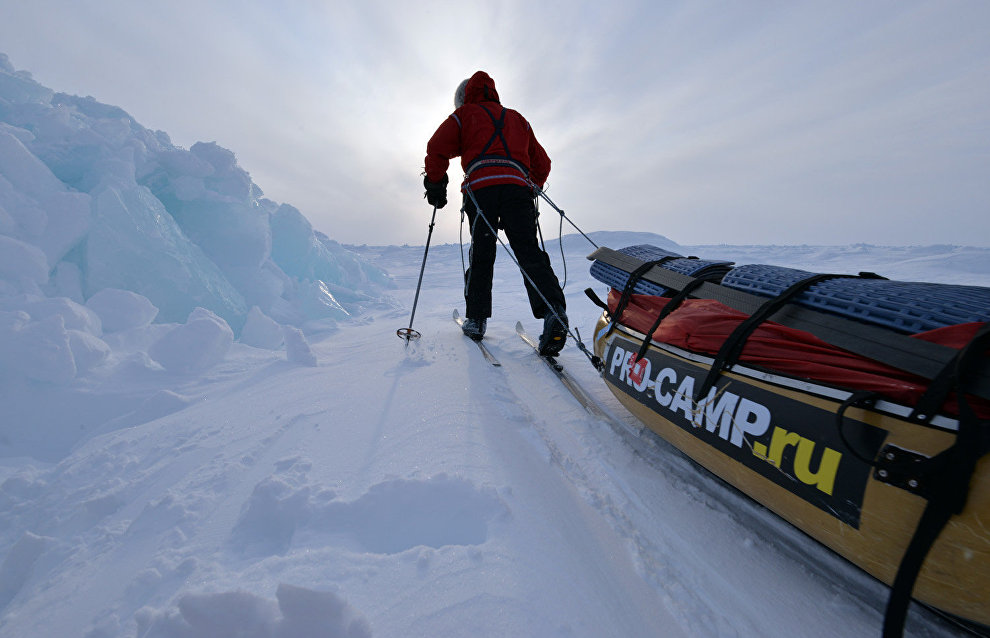 9th Skiing to the North Pole youth expedition