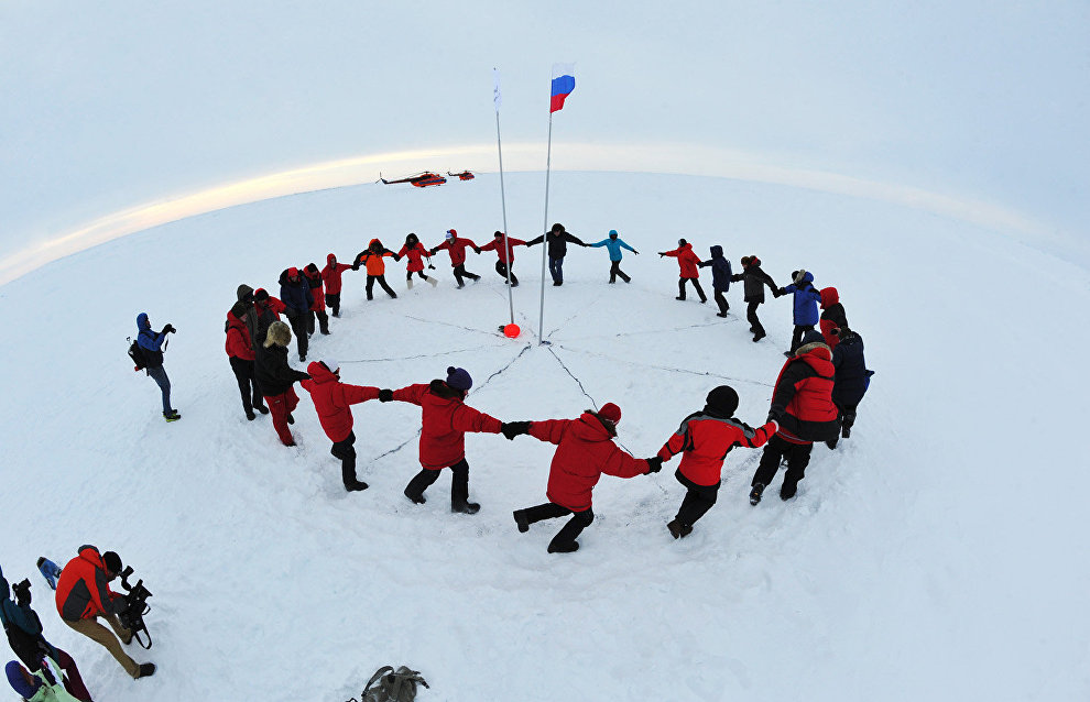 9th Skiing to the North Pole youth expedition