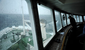 Arctic Floating University conducts research on Fersman Island