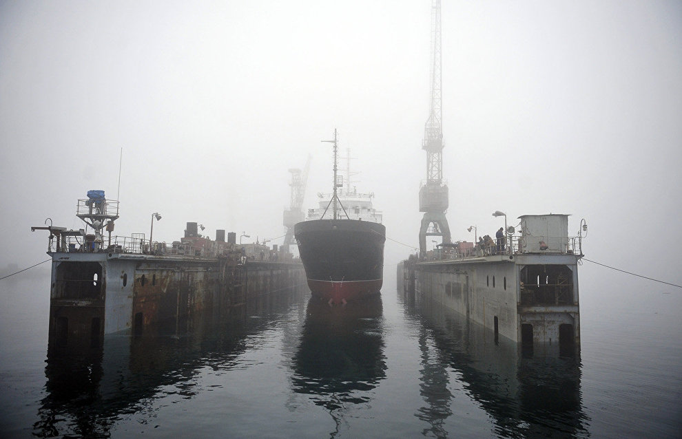 Hydrographic survey vessel Gorizont defines borders of Russia’s shelf in the Arctic