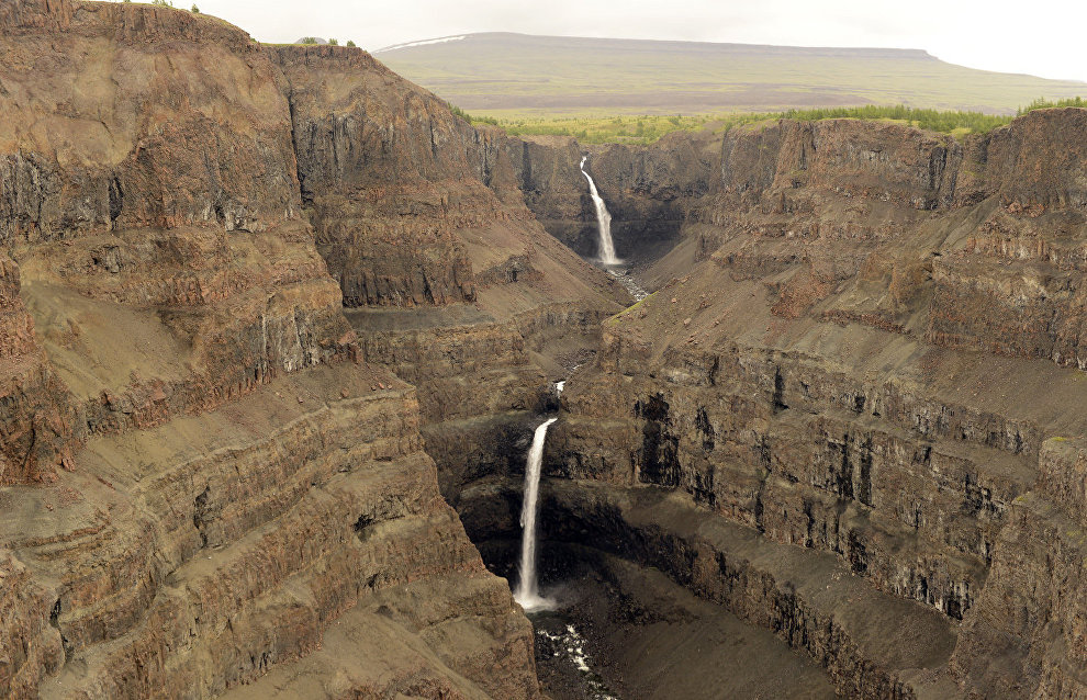 Upper Kanda Falls