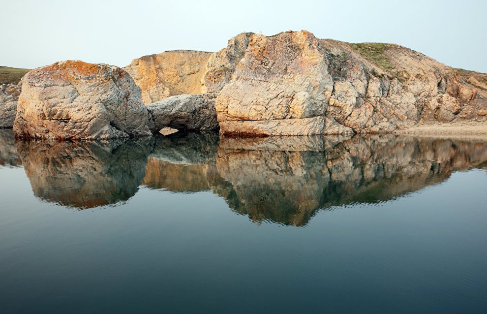 Mamont River