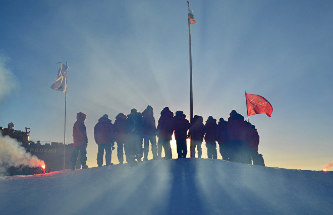 Summer of research. Several expeditions in the Arctic at once