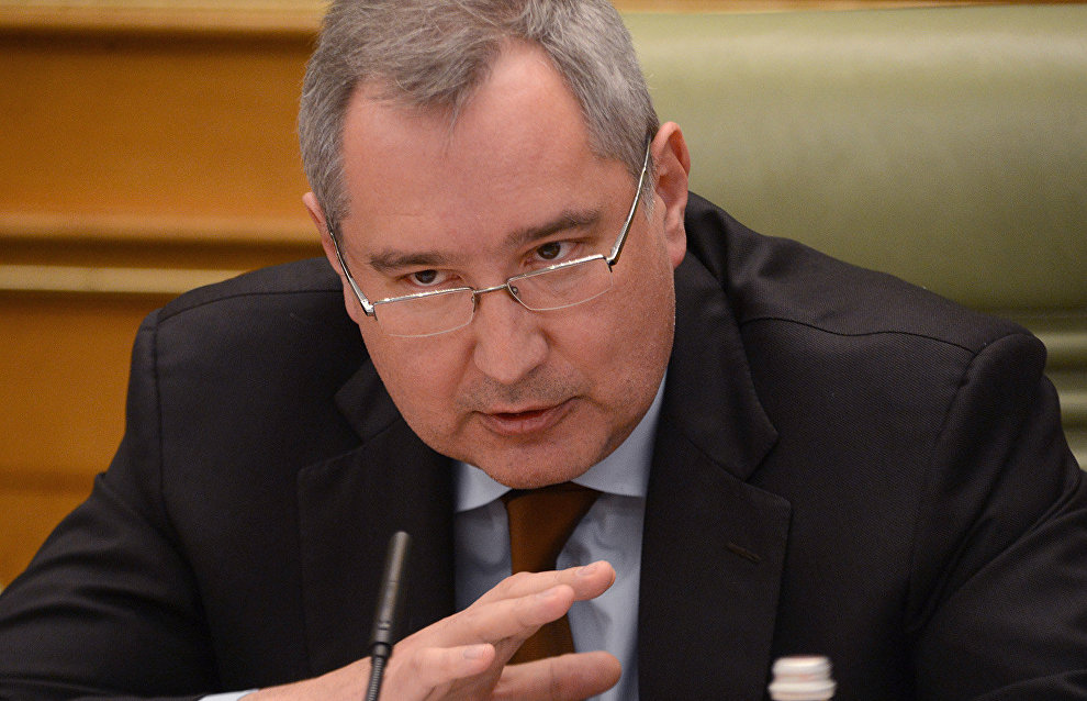 Rogozin slams government agencies drafting Arctic development programs