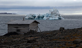 Arctic Floating University begins fieldwork on Franz Josef Land