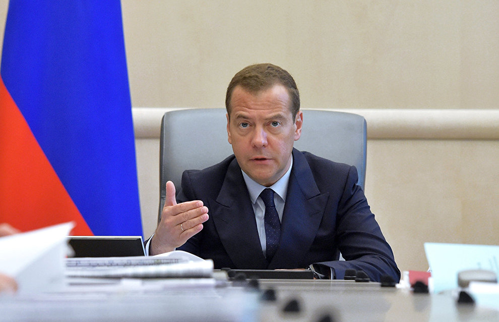 Medvedev: It is important for Russia to continue connecting the Northern Sea Route with railways