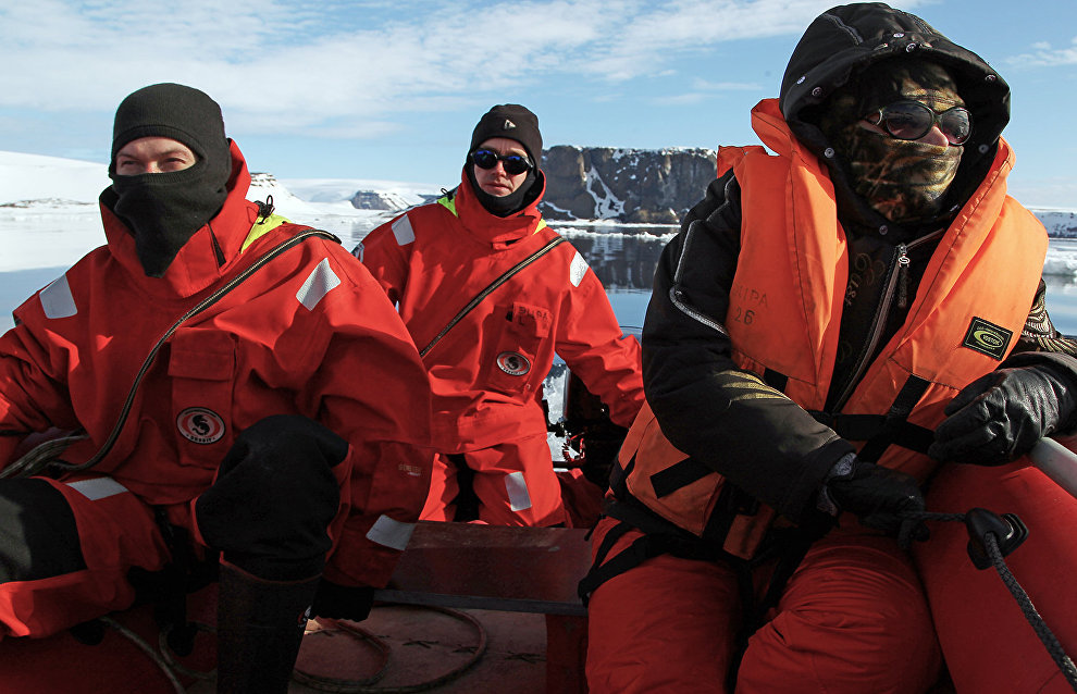 Tikhaya Bay polar station project