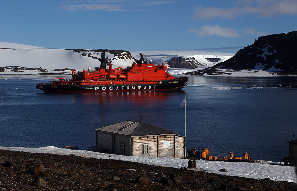 Tikhaya Bay polar station project