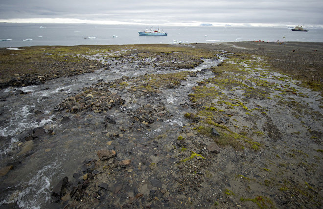 2017 Arctic Floating University expedition finds US explorer’s base remains in the Arctic