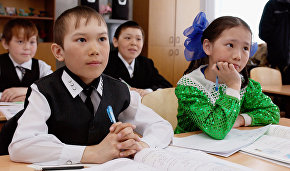 Putin instructs ministries to train language teachers for small indigenous ethnic groups
