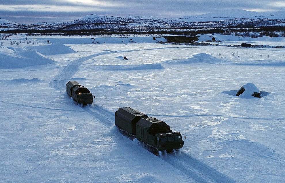 Military field kitchens tested by Arctic