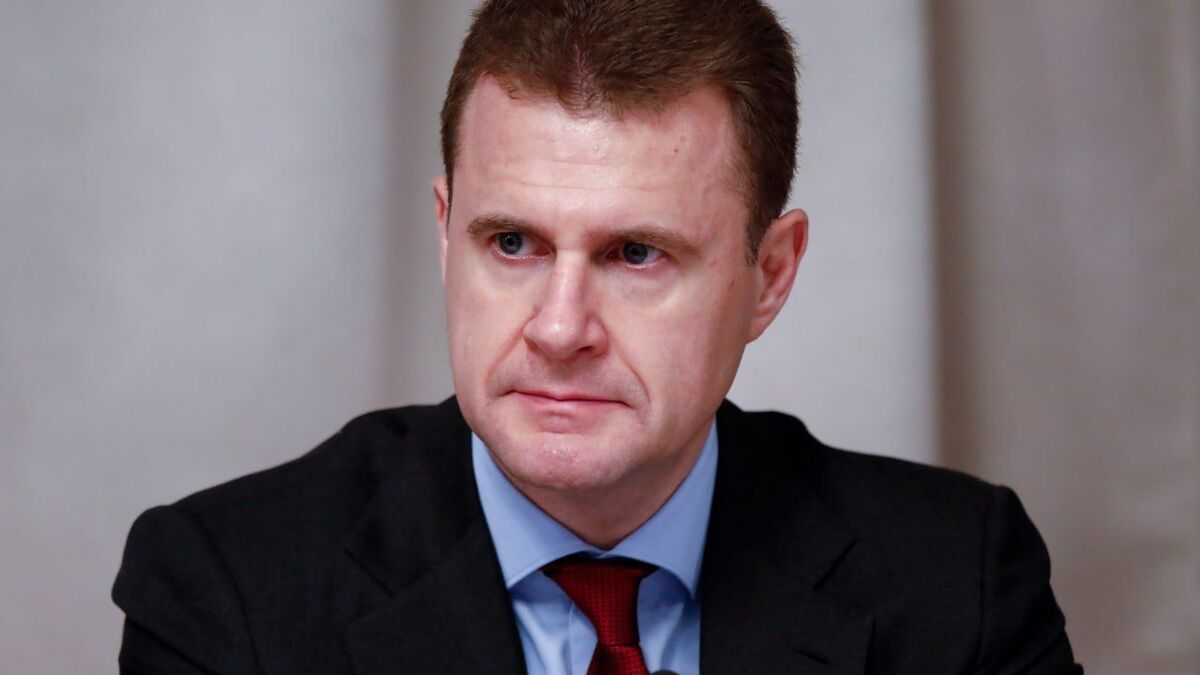 Alexei Chekunkov briefed on measures to develop power industry in the Far East