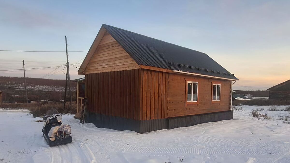 Reindeer herders in the Far North settle into new dual-heated homes