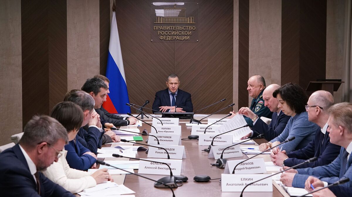 Yury Trutnev instructs Emergencies Ministry to amend legislation for protecting Far East from emergency situations