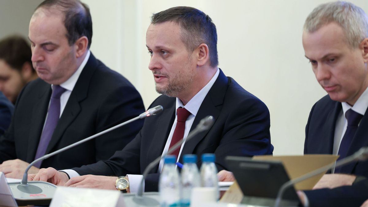 Andrey Nikitin: Northern Sea Route shipping volume exceeds target