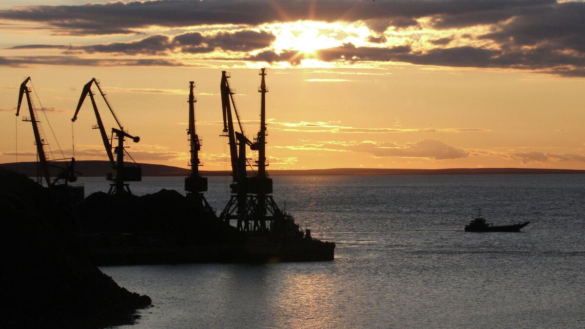Vessels in the sea port of Anadyr
