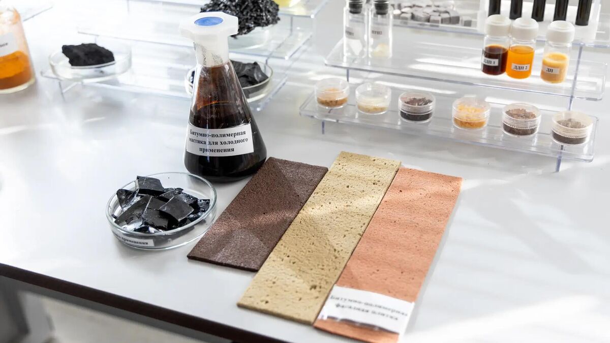 Samples of mastics and facing tiles