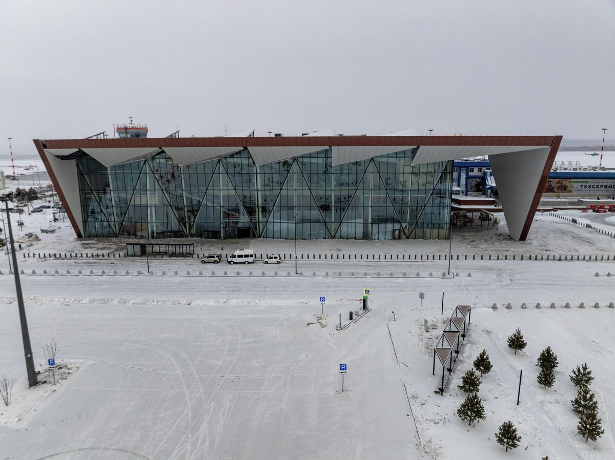 Bus stop at the airport entrance