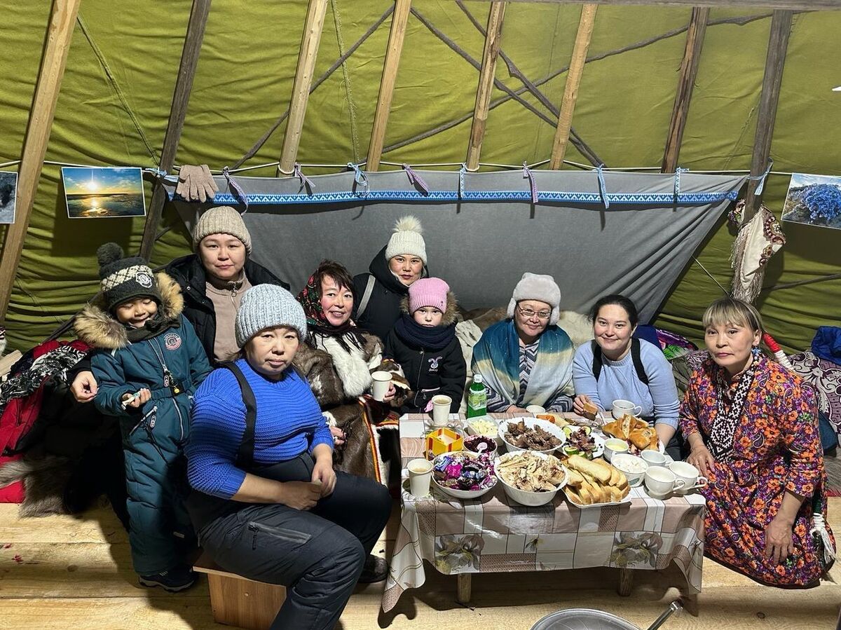 Yumabike Mankayeva with her team celebrating Reindeer Herders’ Day in a chum 