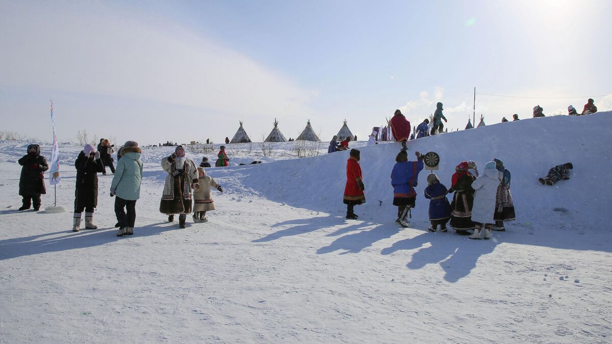 Spectators on Reindeer Day 2026 in Tazovsky