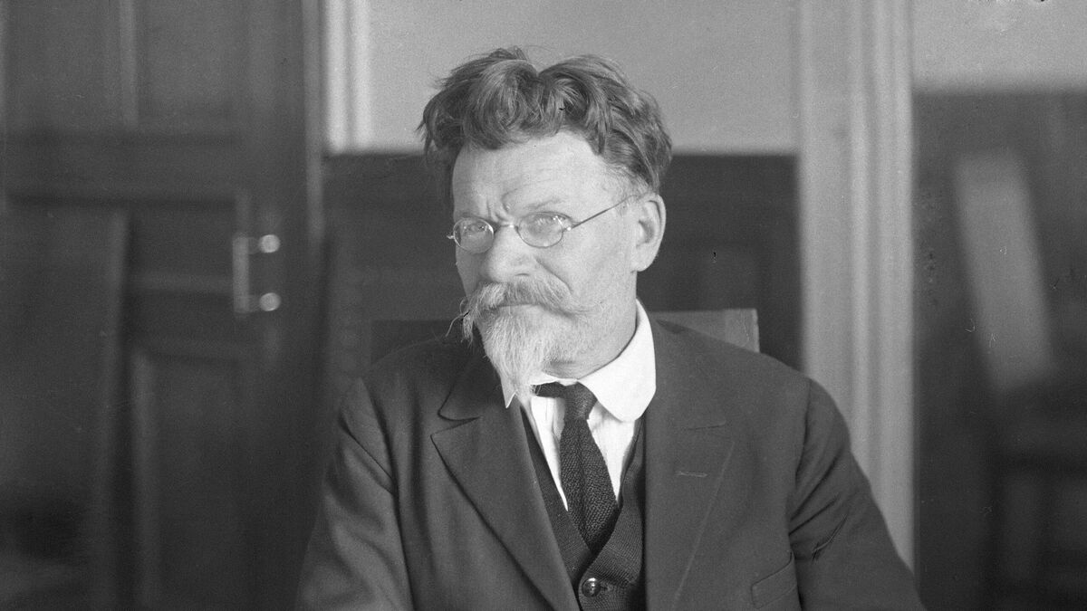 Chairman of the USSR Central Executive Committee, Mikhail Kalinin